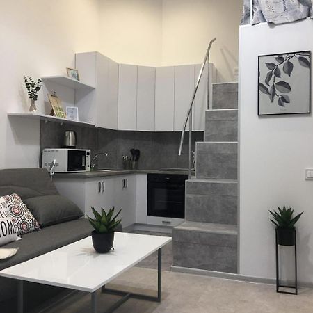 Tiras Scandinavian Apartment In Odessa City Extérieur photo